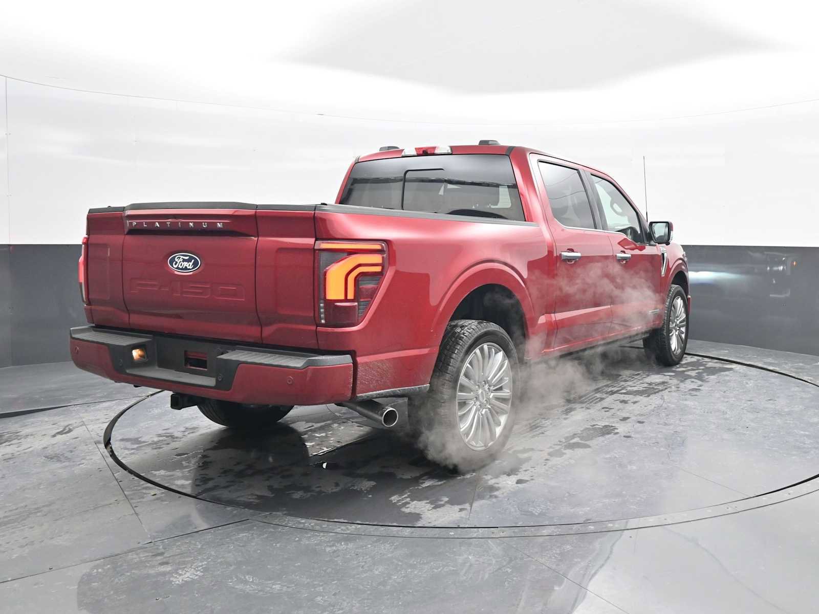 Used 2025 Ford F150 Platinum w/ Equipment Group 703A Plus image 7