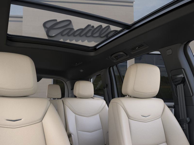 Used 2025 Cadillac XT6 Sport w/ Technology Package image 24