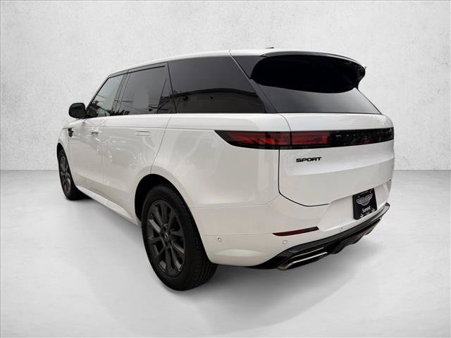 Used 2024 Land Rover Range Rover Sport Dynamic SE AWD/4WD image 3