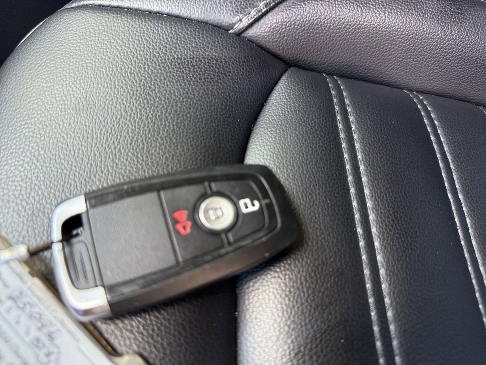 Used 2024 Ford Edge SEL image 22