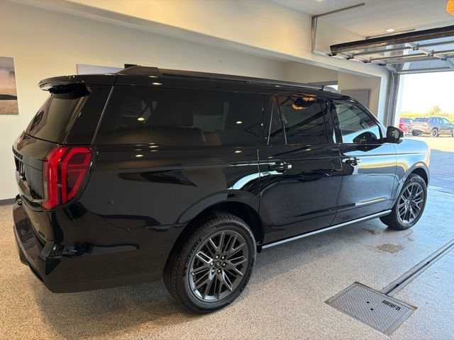 New 2027 Ford Expedition Max Platinum w/ Stealth Appearance Package AWD/4WD image 5