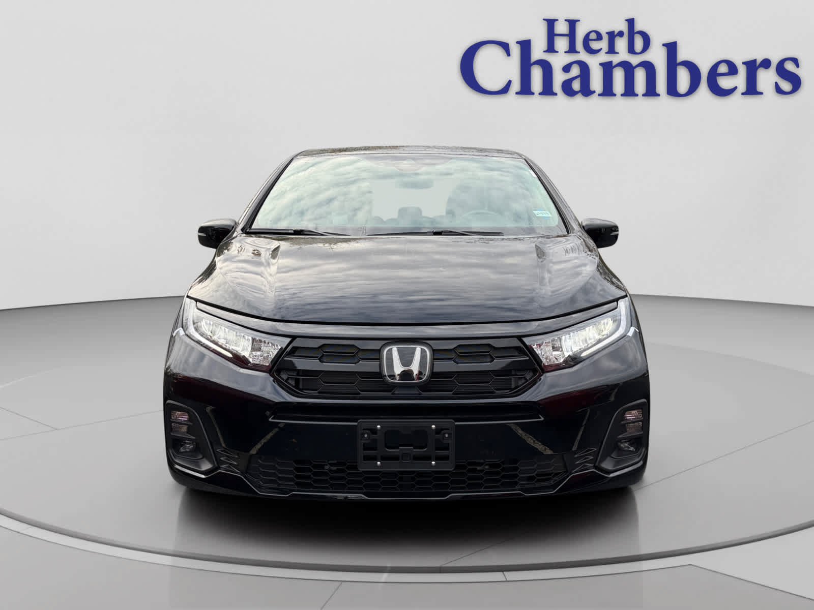 New 2026 Honda Odyssey Touring image 2