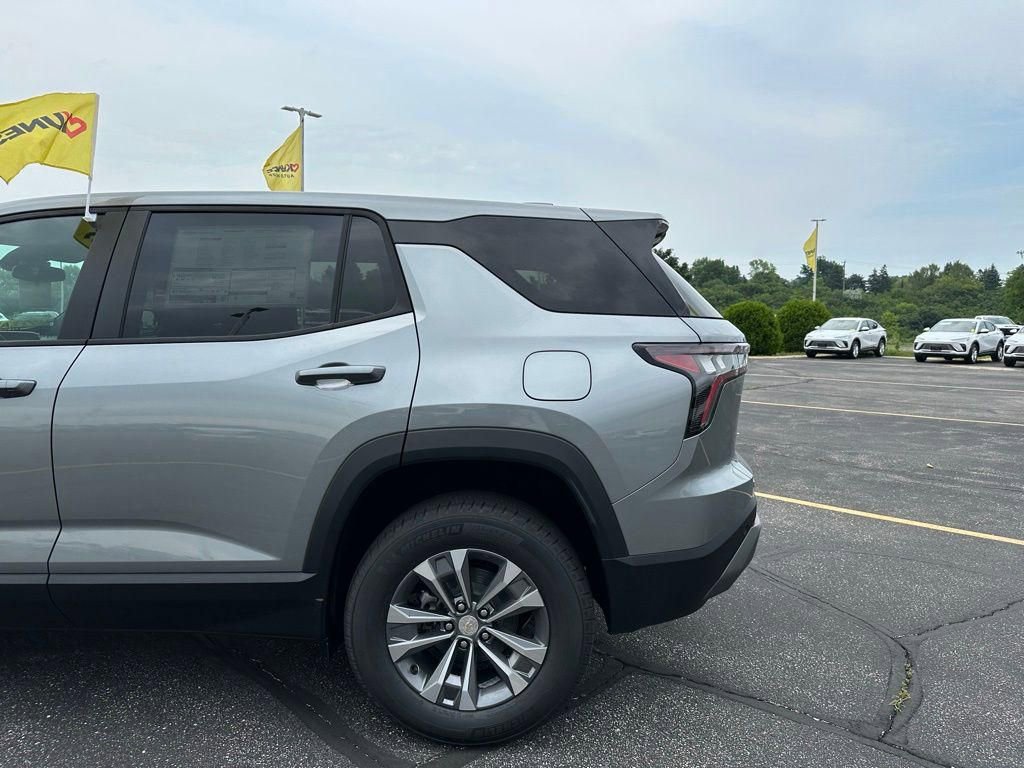 New 2026 Chevrolet Equinox LT image 5