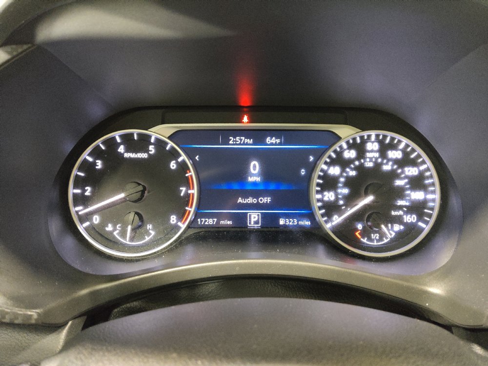 Used 2025 Nissan Sentra SV w/ Trunk Package FWD image 23