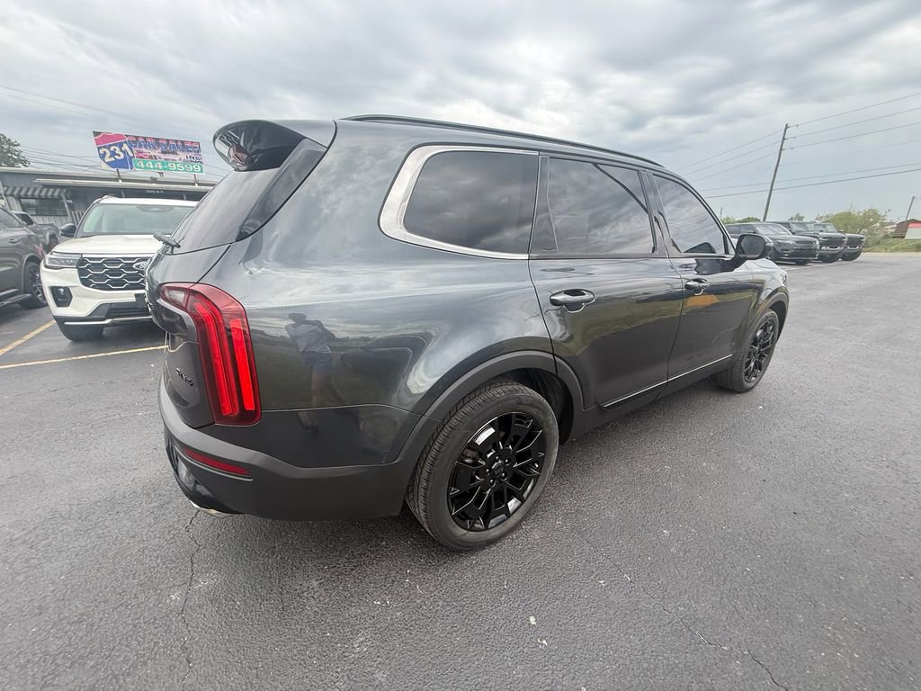 Used 2021 Kia Telluride SX w/ Nightfall Edition Package image 3