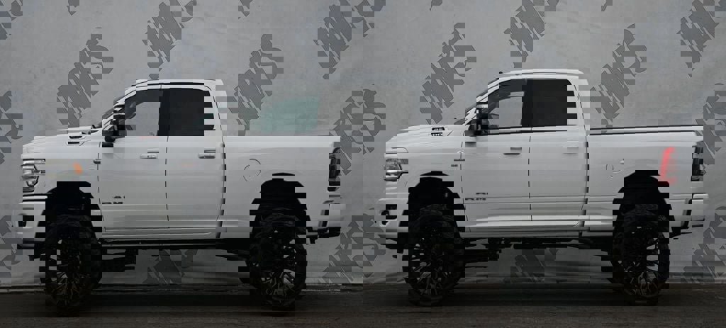 Used 2024 RAM 2500 Laramie w/ Safety Group image 6