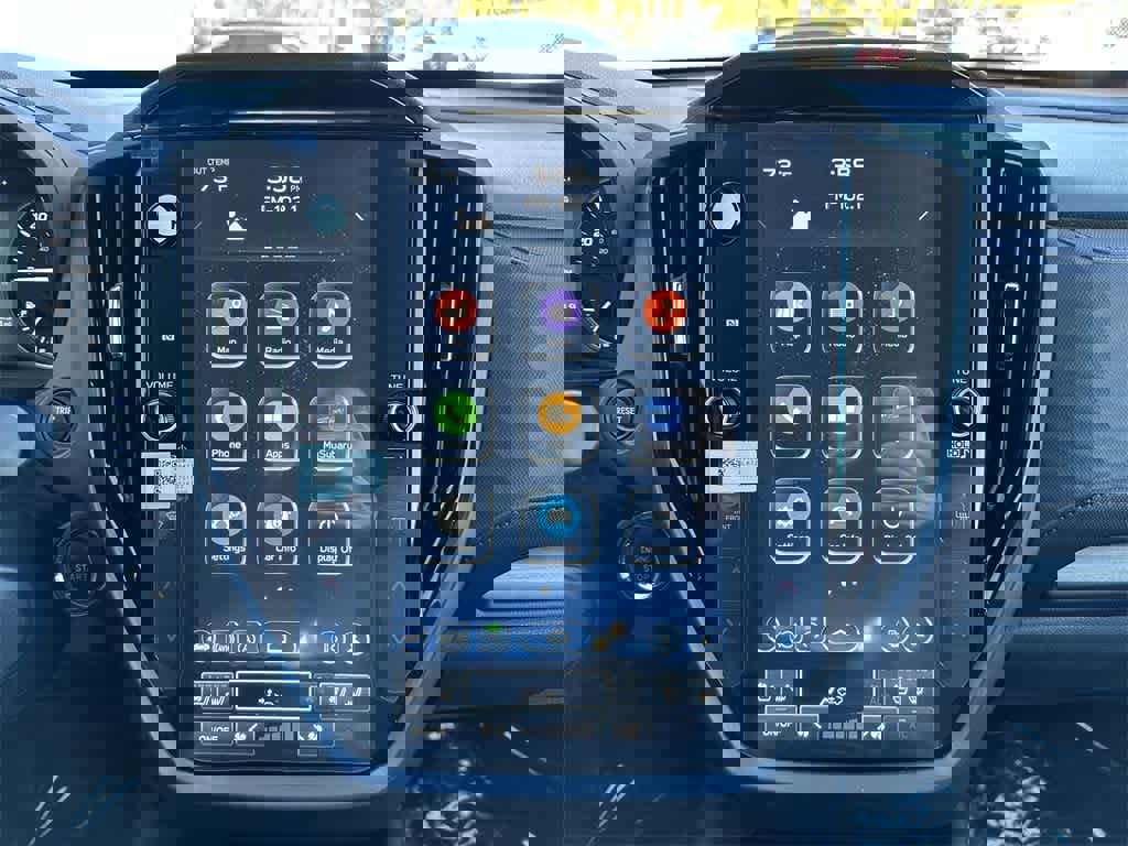 New 2025 Subaru Forester Touring image 17