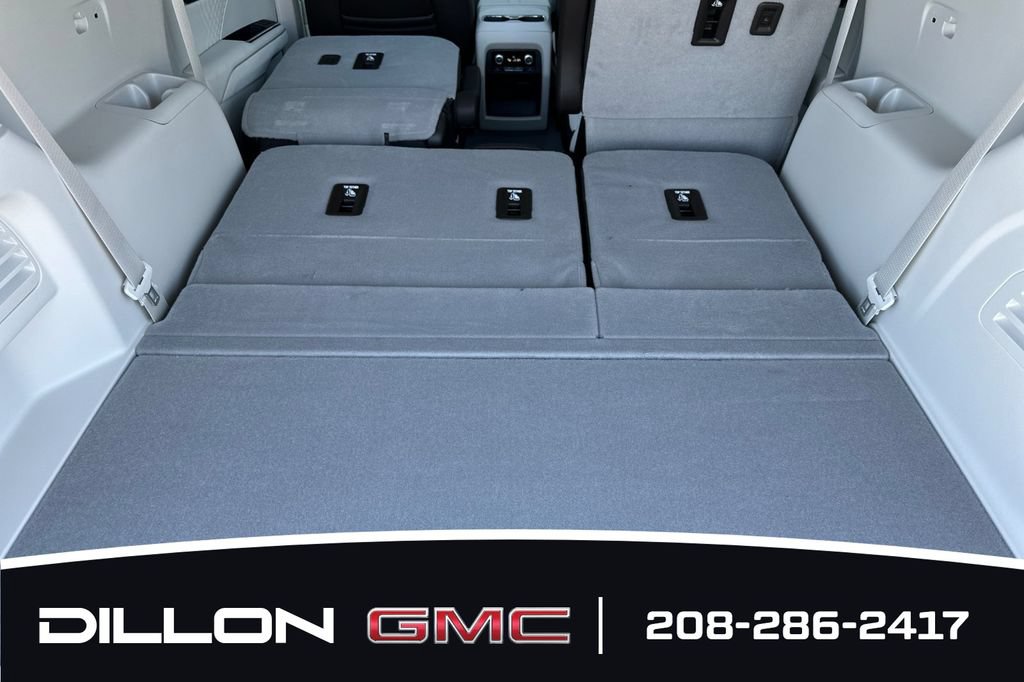 New 2026 GMC Acadia Denali w/ Super Cruise Package FWD image 13