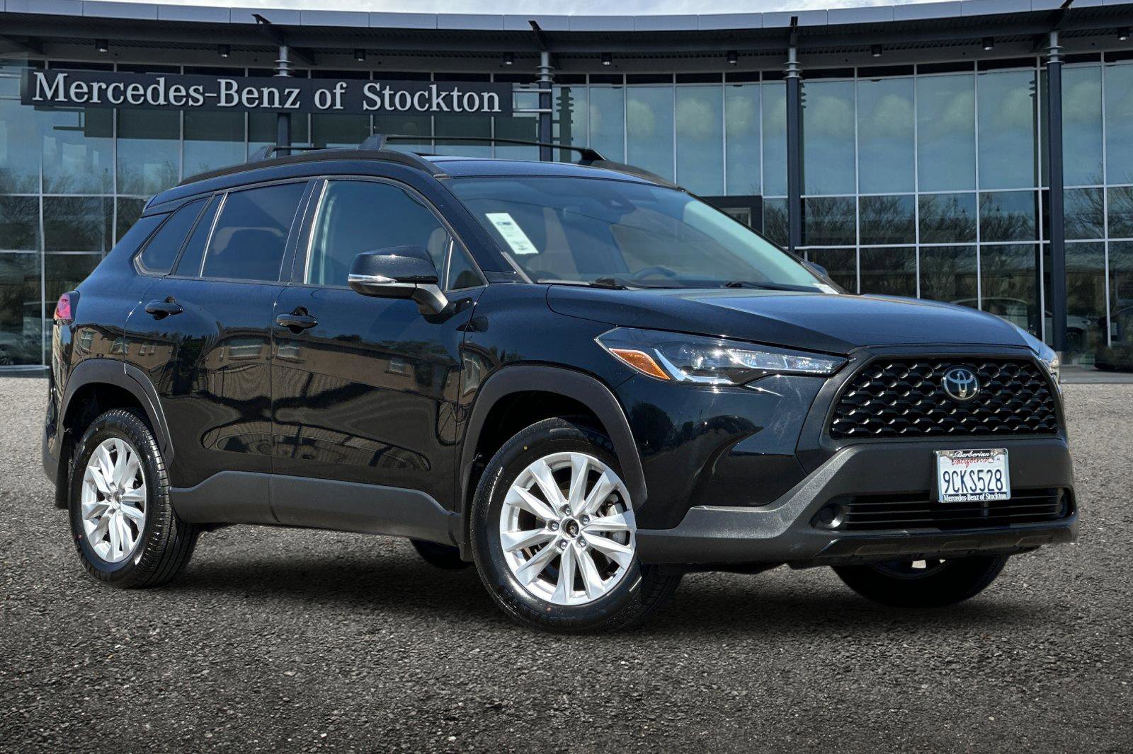 Used 2022 Toyota Corolla Cross LE w/ Black Badges Package (TMS)