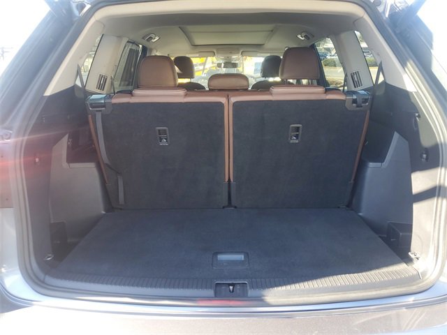 Certified 2023 Volkswagen Atlas SEL R-Line image 8