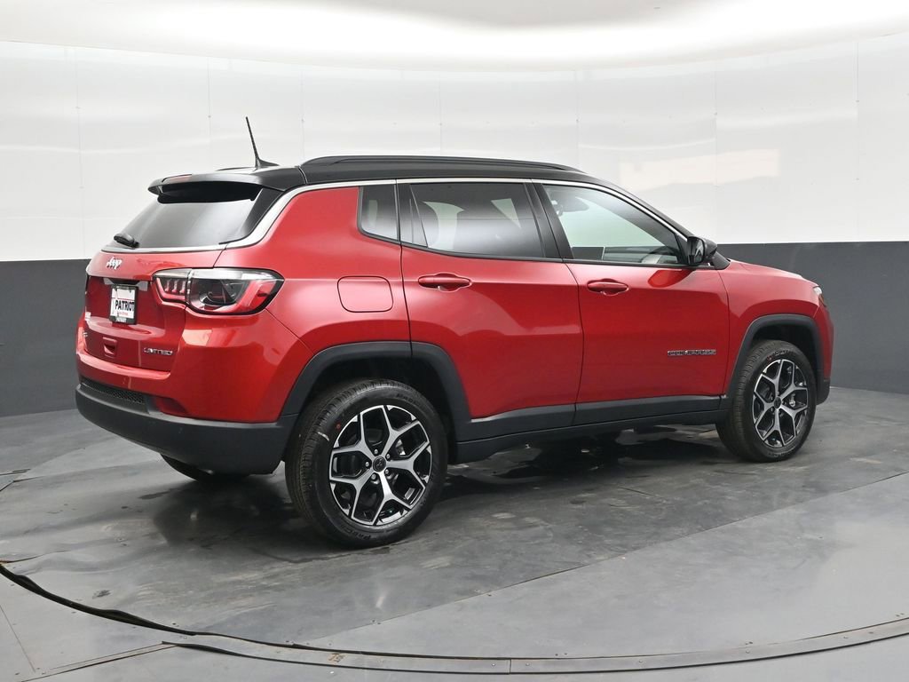 New 2026 Jeep Compass Limited AWD/4WD image 3