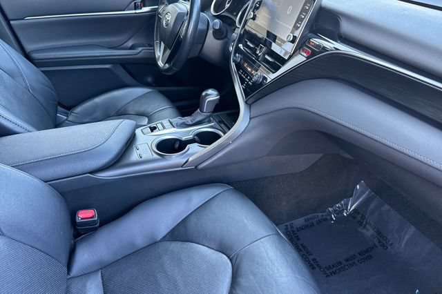 Used 2024 Toyota Camry XLE FWD image 19