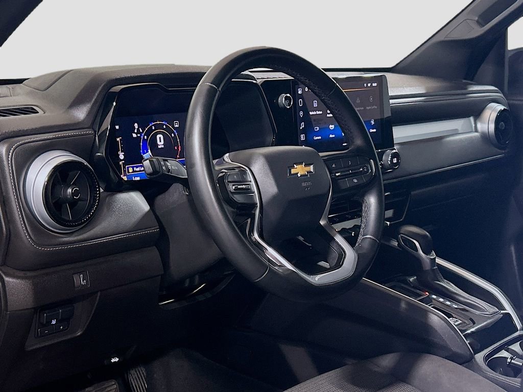 Used 2023 Chevrolet Colorado LT w/ LT Convenience Package II RWD image 7