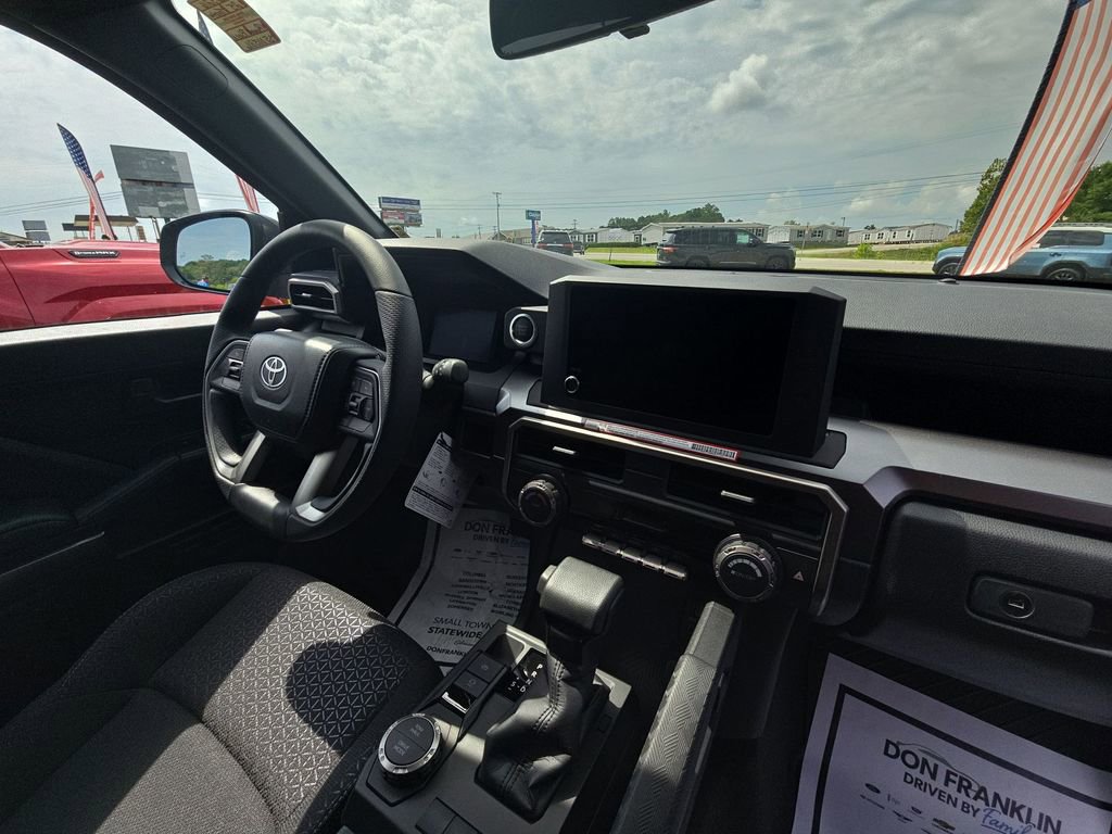 Used 2025 Toyota 4Runner SR5 image 11