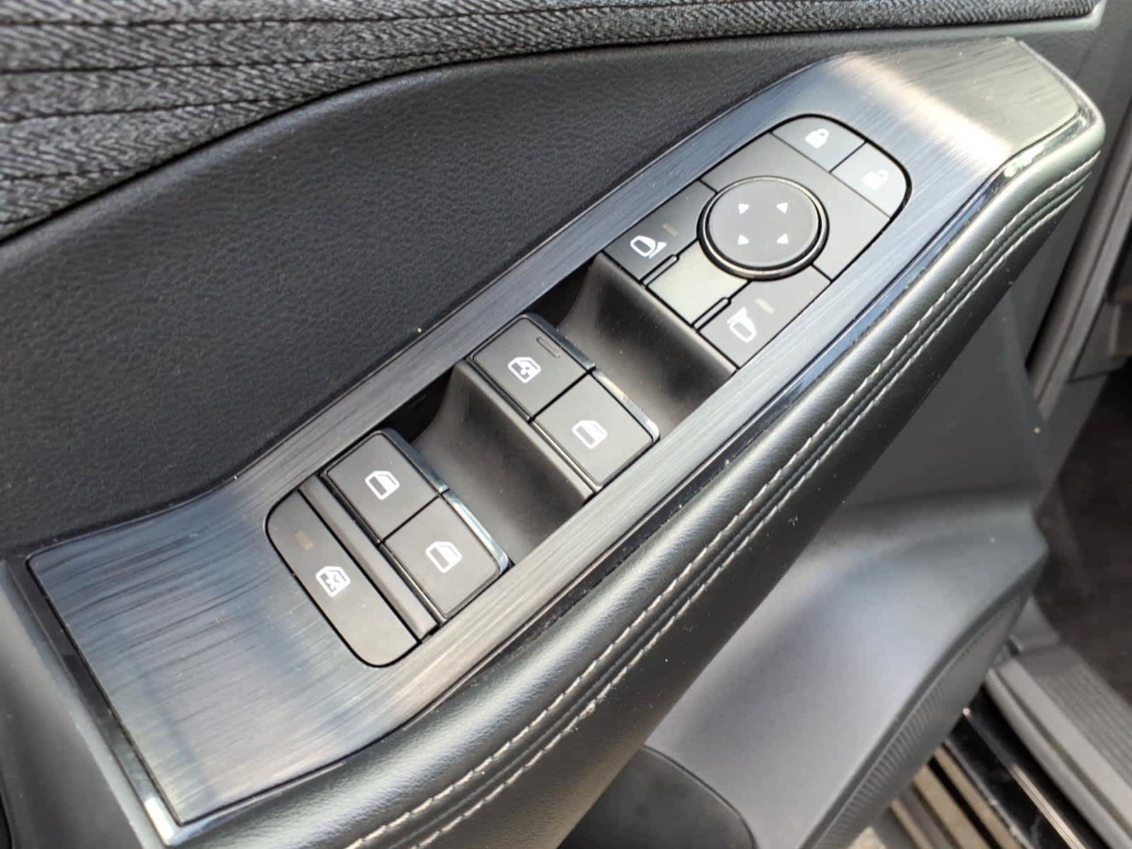 Certified 2023 Nissan Rogue SV AWD/4WD image 18
