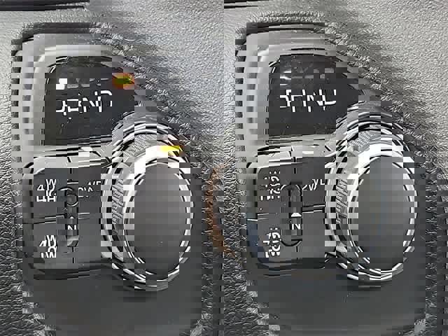 Used 2024 RAM 2500 Big Horn w/ Bed Utility Group image 21