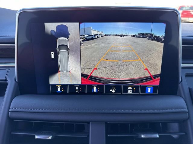 Used 2023 Chevrolet Tahoe High Country AWD/4WD image 23