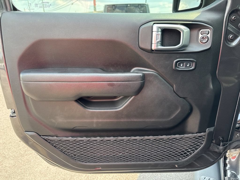 Used 2023 Jeep Gladiator Overland AWD/4WD image 29