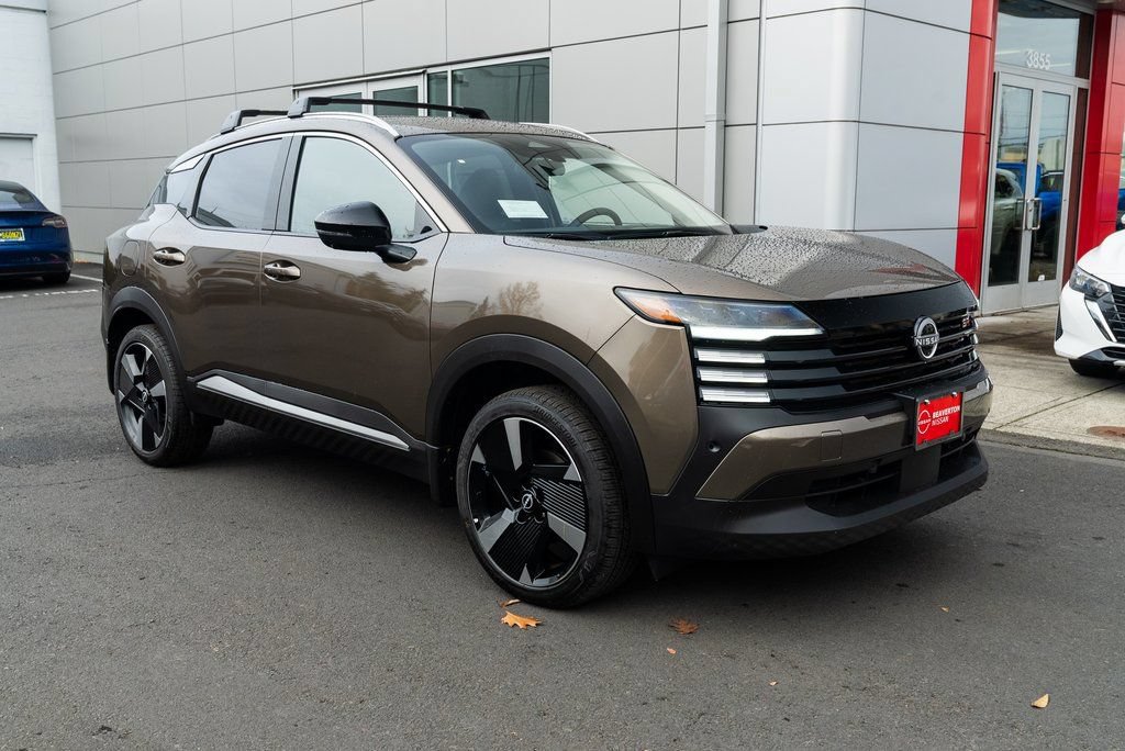 New 2026 Nissan Kicks SR