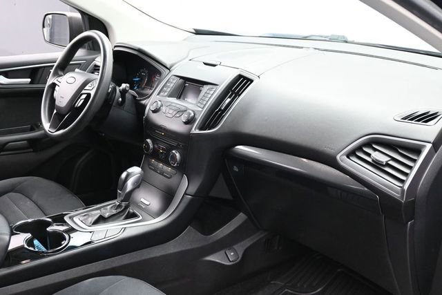 Used 2017 Ford Edge SE FWD image 28