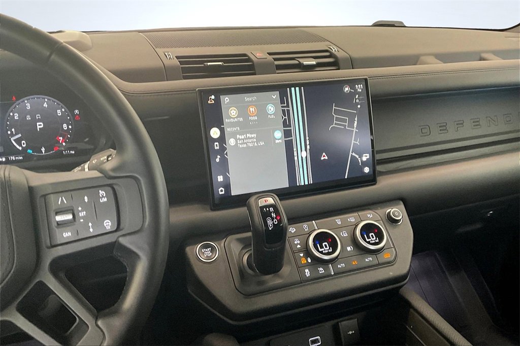 Used 2024 Land Rover Defender 130 Outbound image 6