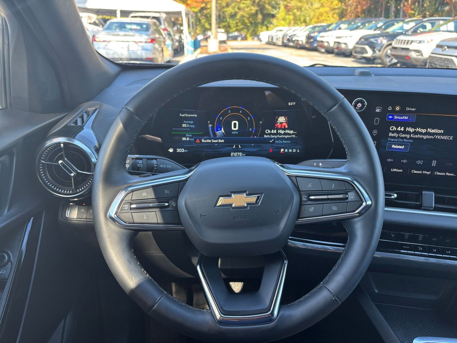 Used 2025 Chevrolet Equinox LT image 28