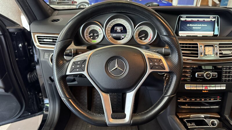 Used 2015 Mercedes-Benz E 350 4MATIC Sedan image 16