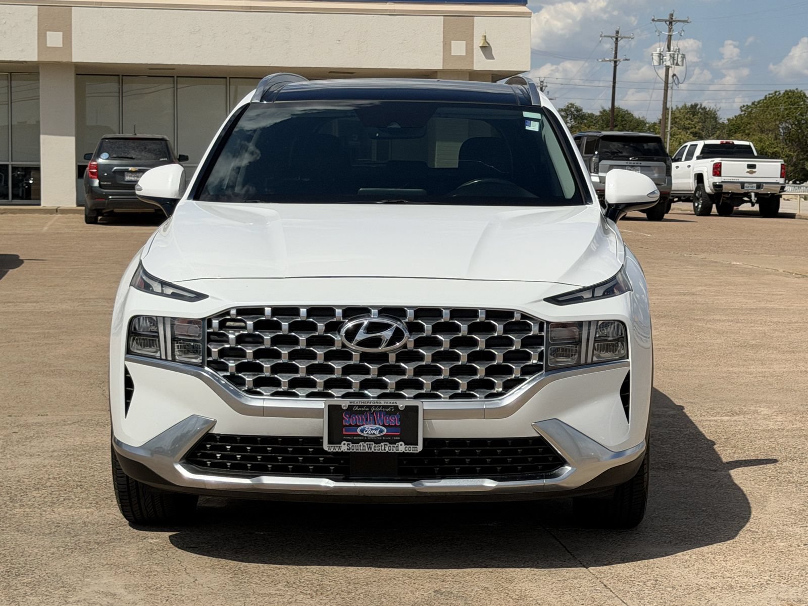 Used 2021 Hyundai Santa Fe SEL w/ Convenience + Premium Package FWD image 9