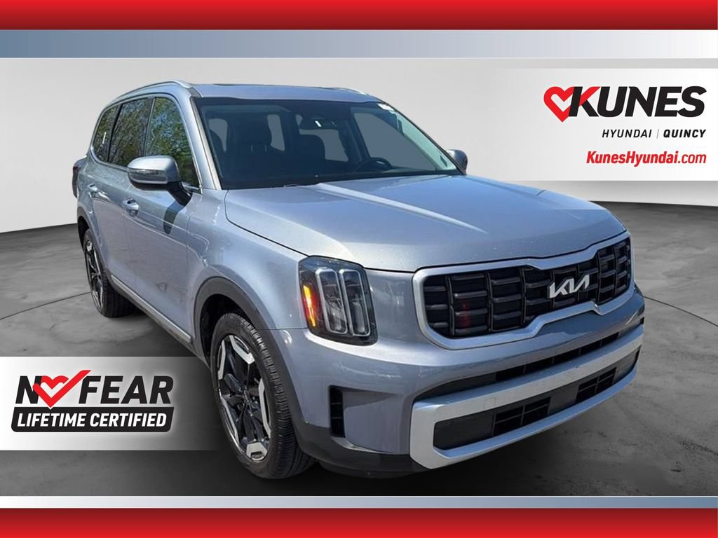 Used 2025 Kia Telluride S AWD/4WD image 1