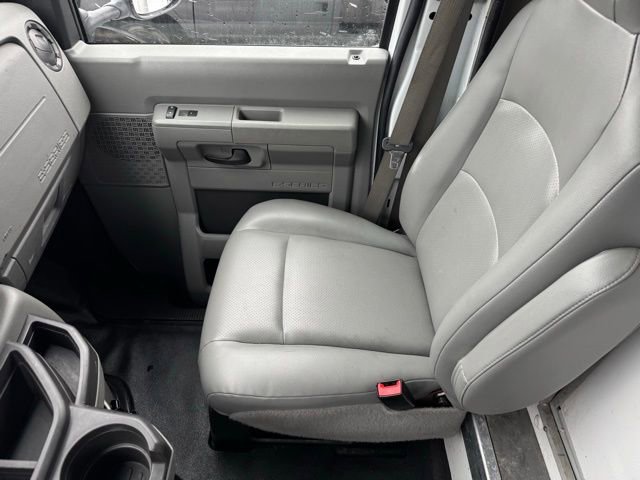 Used 2017 Ford E-350 and Econoline 350 Super Duty w/ Power Windows & Locks Group RWD image 9