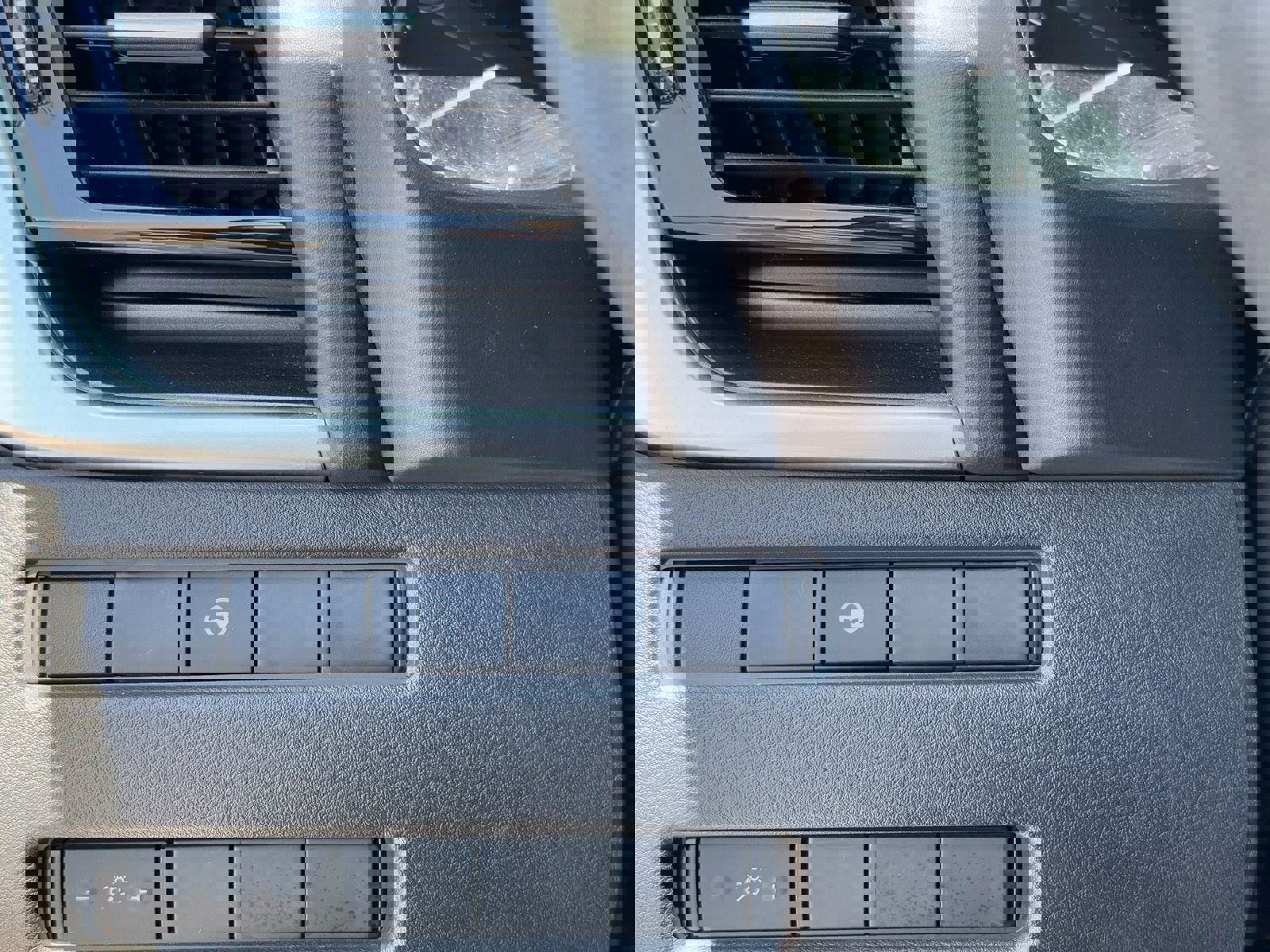 Certified 2022 Nissan Rogue SV image 28