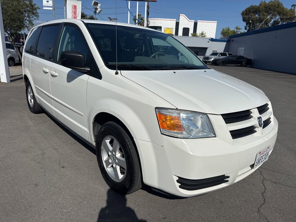 Used 2010 Dodge Grand Caravan SE FWD image 1