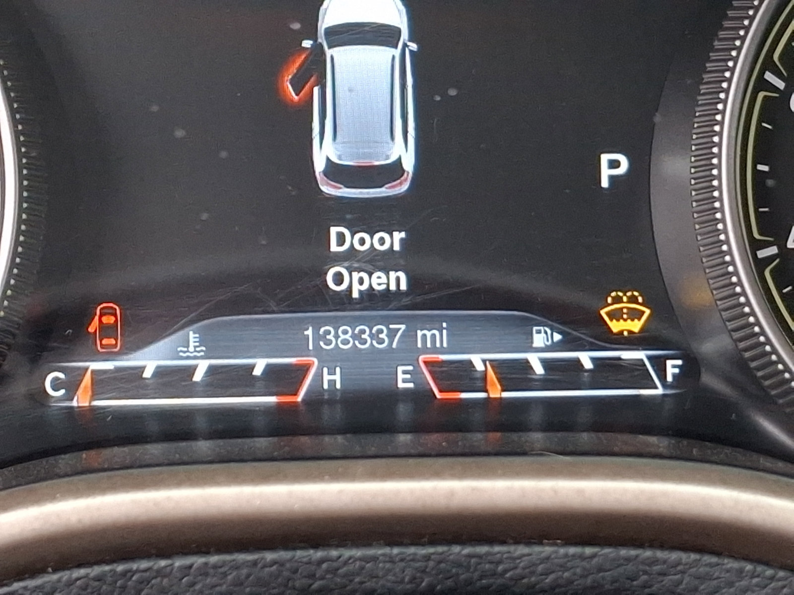 Used 2016 Jeep Cherokee Limited image 19