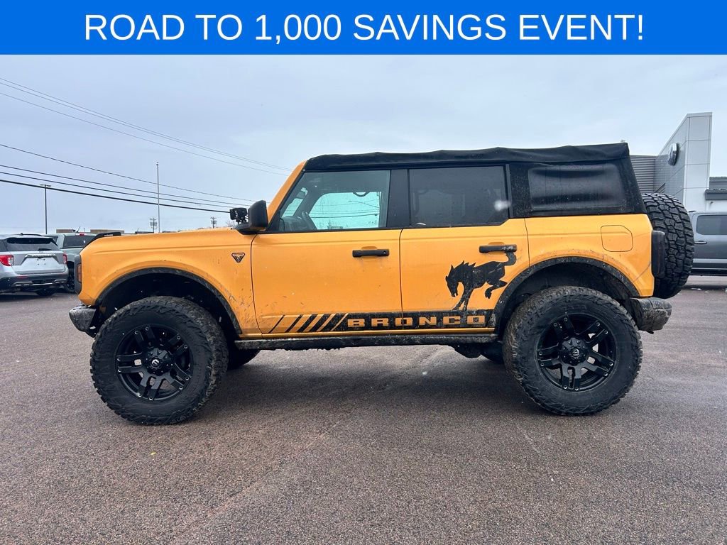 Used 2021 Ford Bronco Badlands image 3