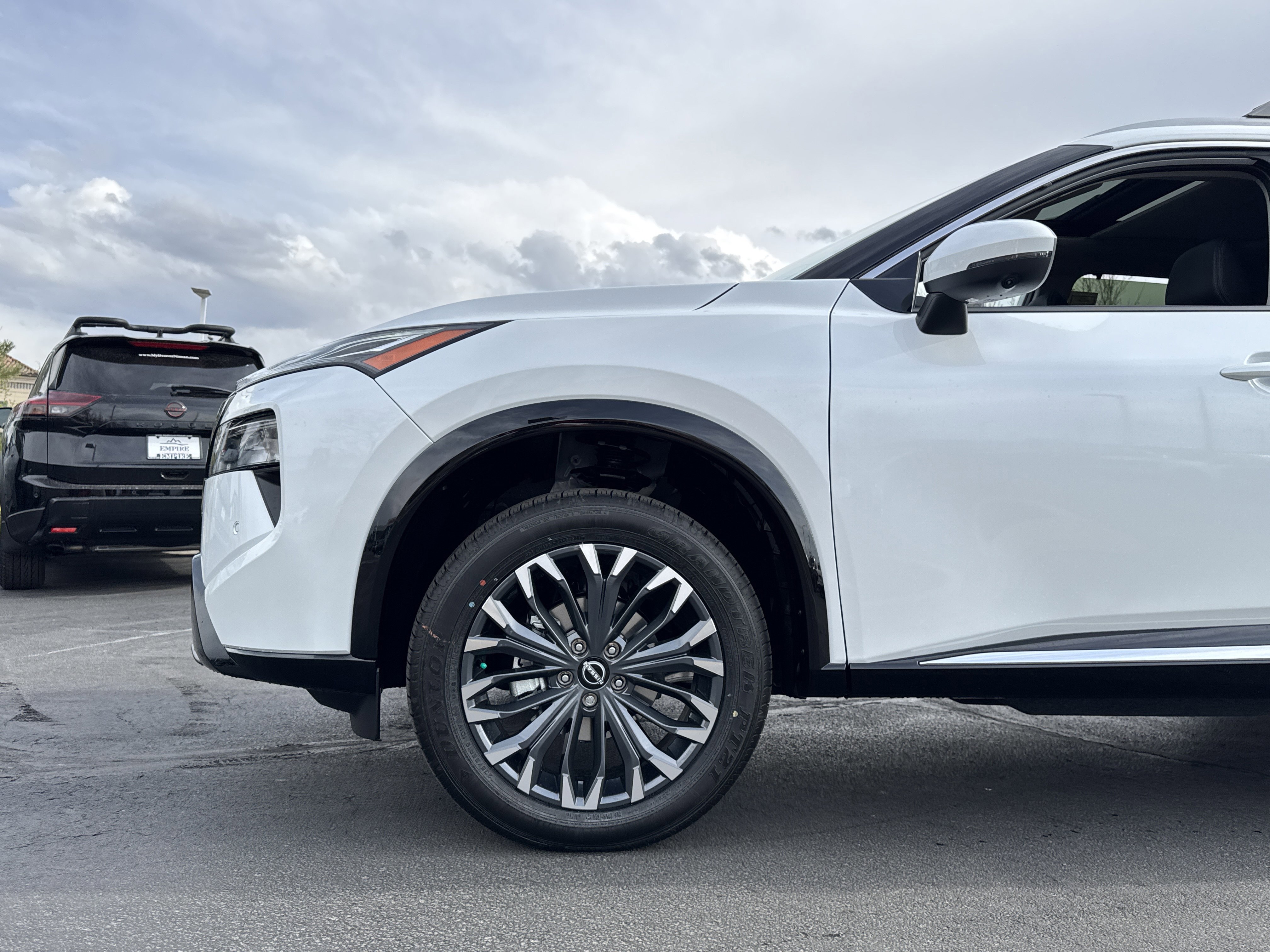 New 2026 Nissan Rogue Platinum AWD/4WD image 8