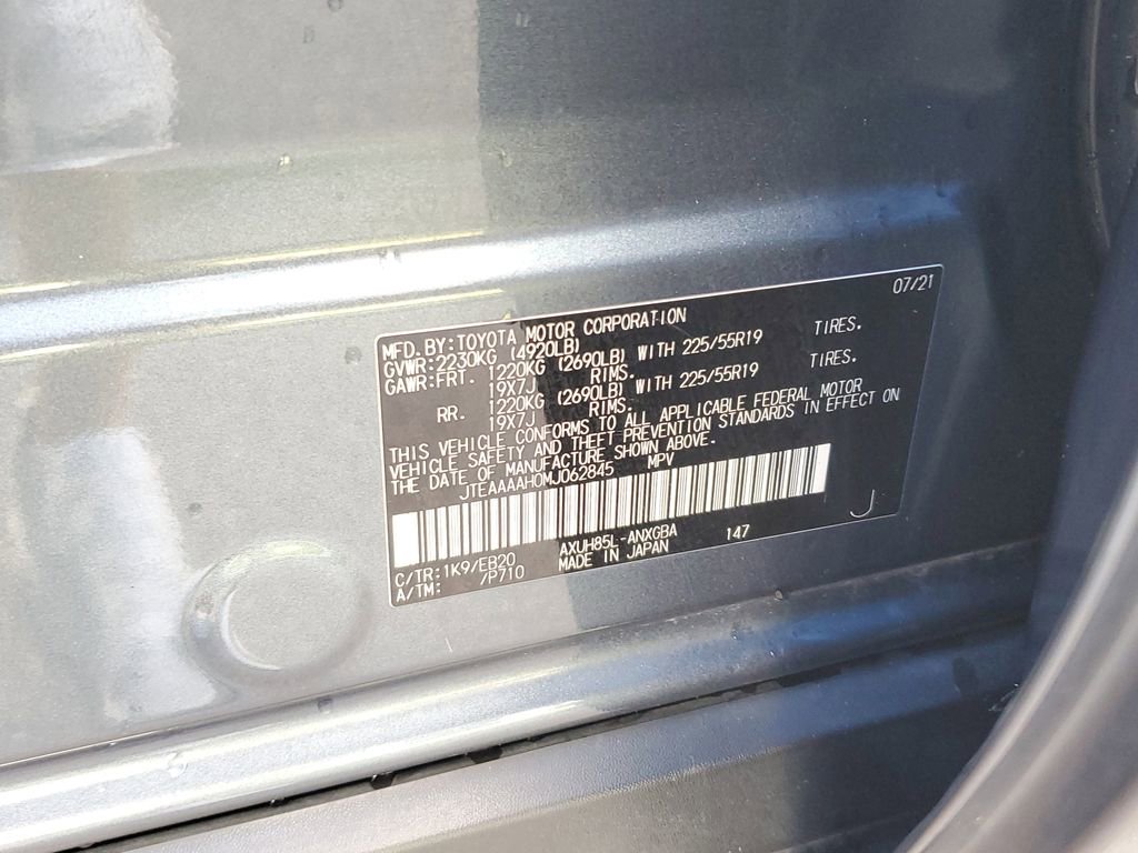 Used 2021 Toyota Venza XLE image 30