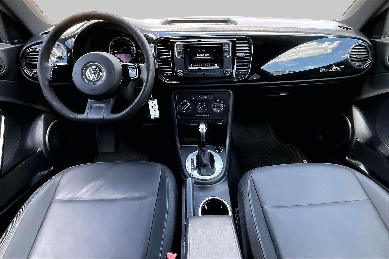 Used 2016 Volkswagen Beetle 1.8T FWD image 16