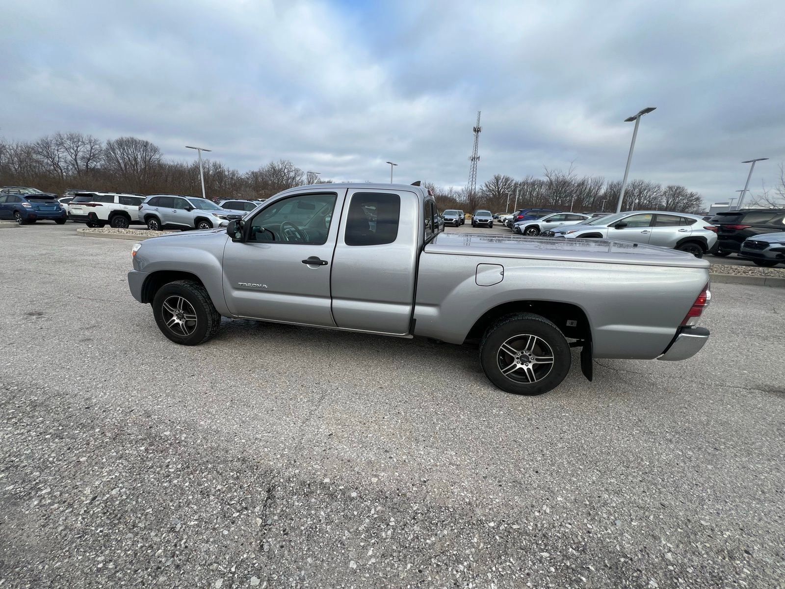 Used 2014 Toyota Tacoma image 3