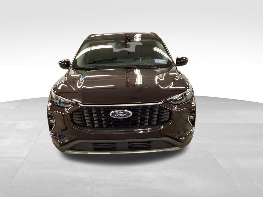 Used 2023 Ford Escape Platinum AWD/4WD image 5