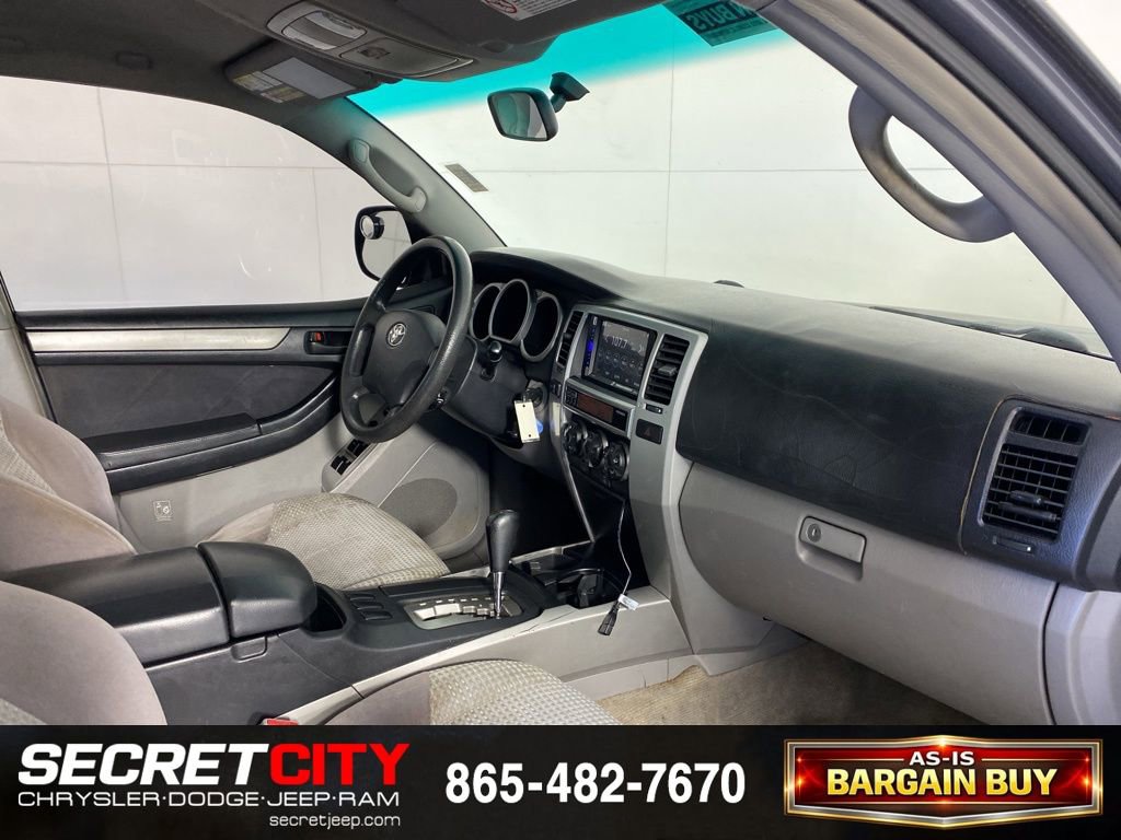 Used 2004 Toyota 4Runner Limited image 27