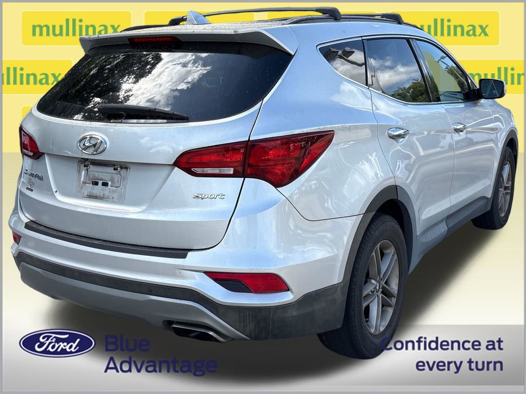Used 2017 Hyundai Santa Fe Sport FWD image 4