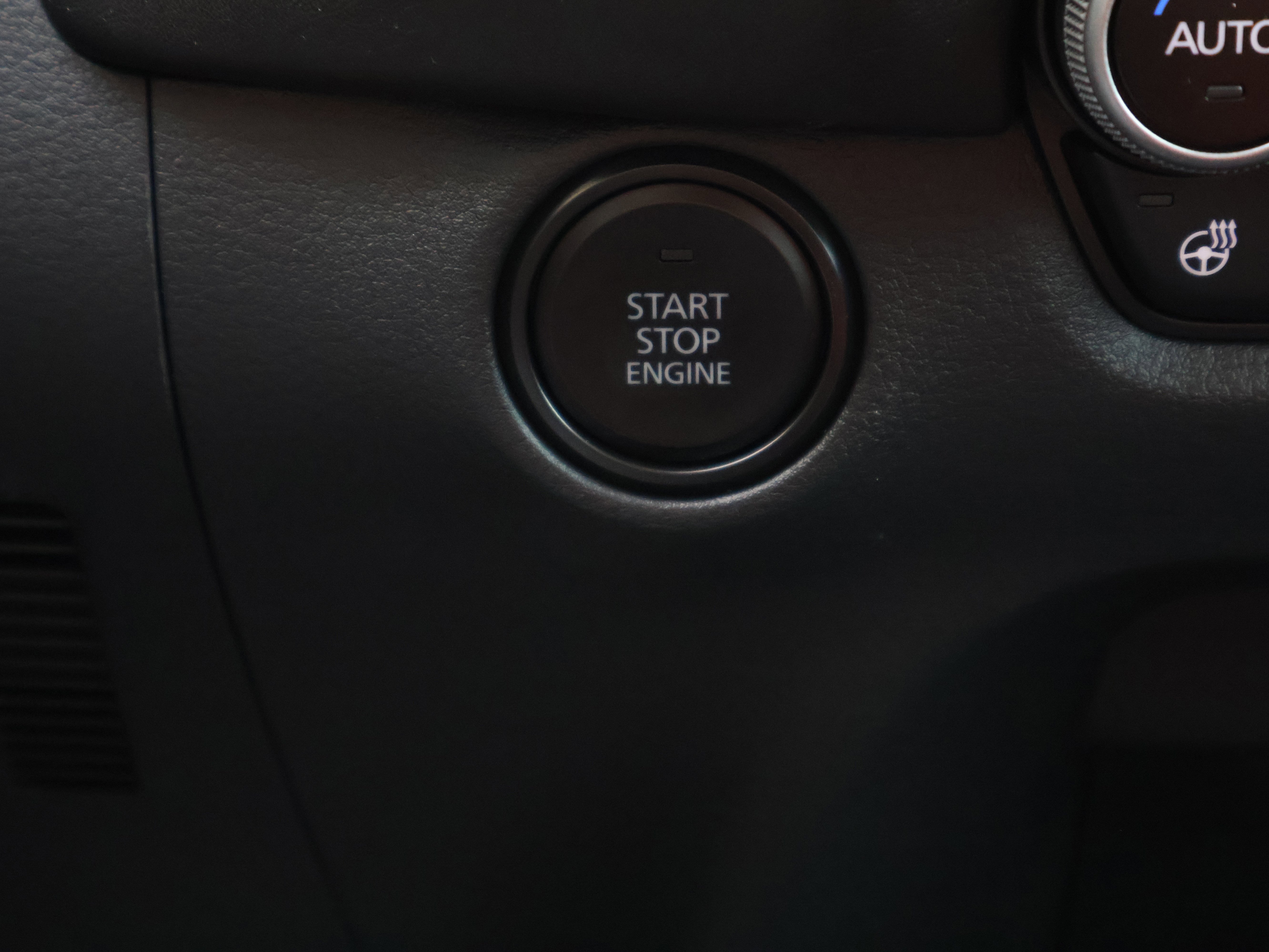 Certified 2025 MAZDA CX-50 Meridian Edition w/ Weather Package image 29