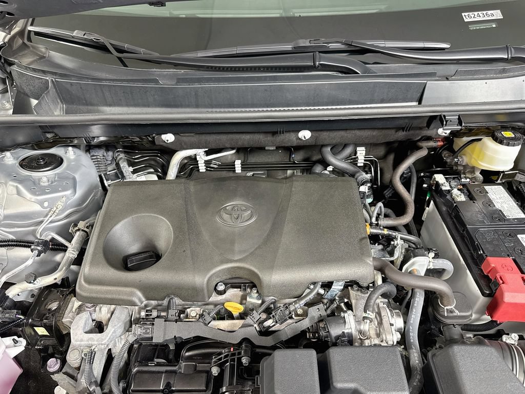 Certified 2024 Toyota RAV4 LE AWD/4WD image 28