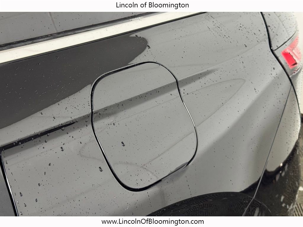 Certified 2023 Lincoln Corsair Reserve w/ Equipment Group 202A image 15