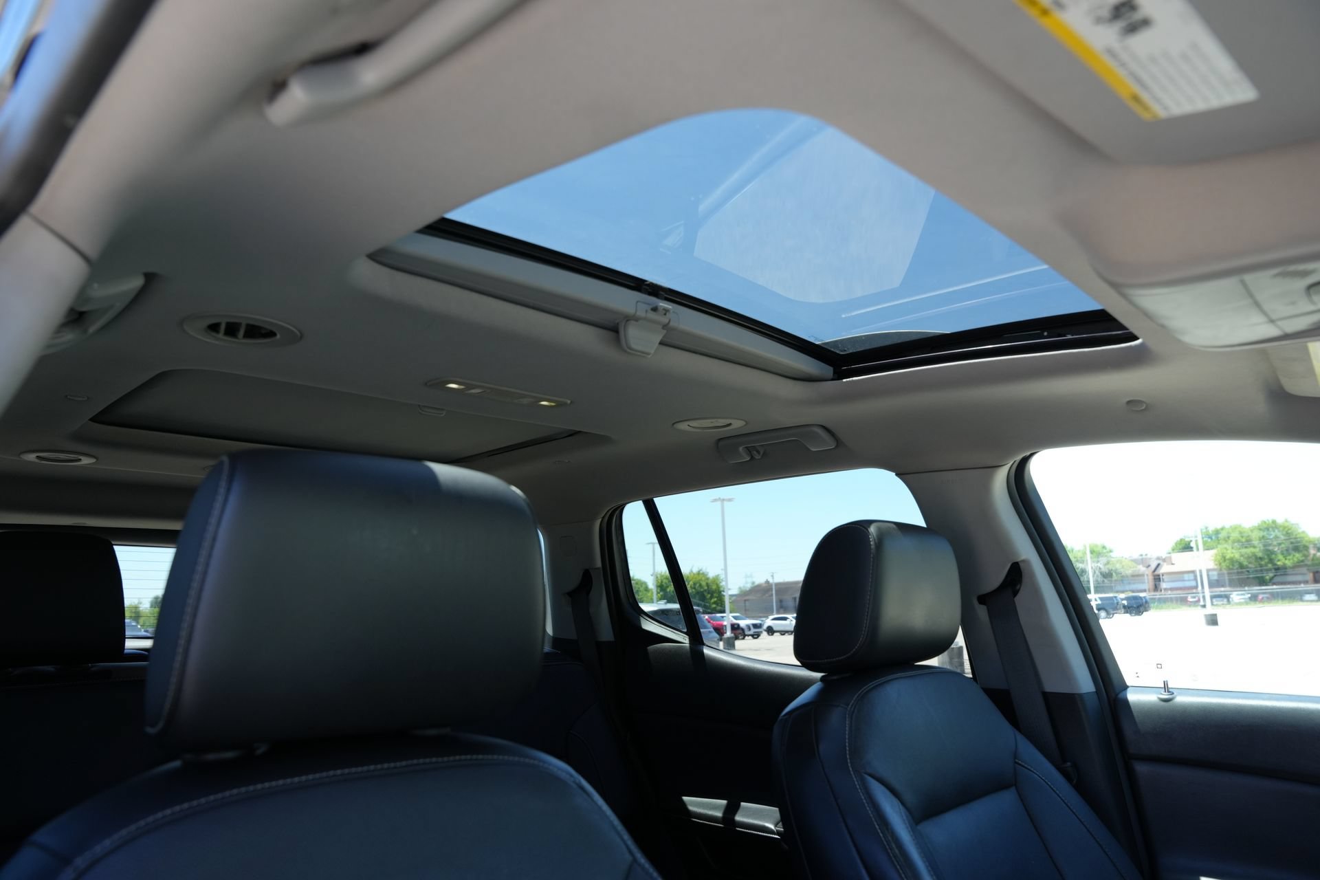 Used 2017 GMC Acadia SLT FWD image 21