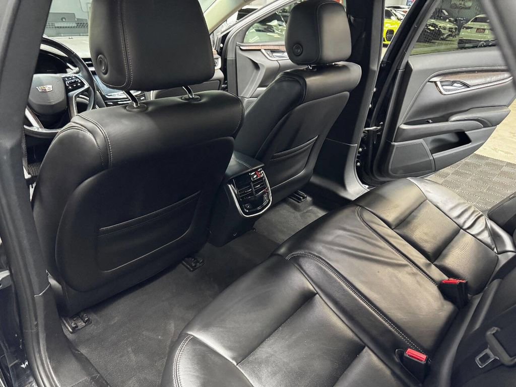 Used 2018 Cadillac XTS Luxury image 39
