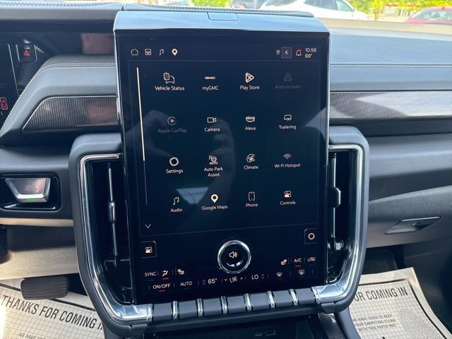 Used 2025 GMC Yukon Elevation w/ LPO, Elevation Black Package image 31