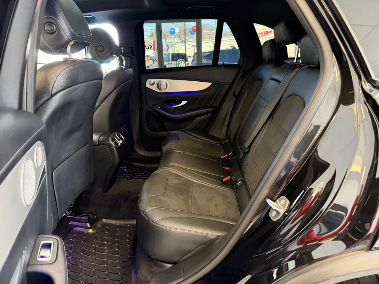 Used 2020 Mercedes-Benz GLC 63 AMG 4MATIC image 37