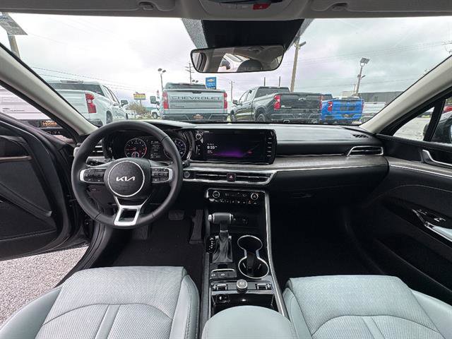 Used 2023 Kia K5 EX image 14