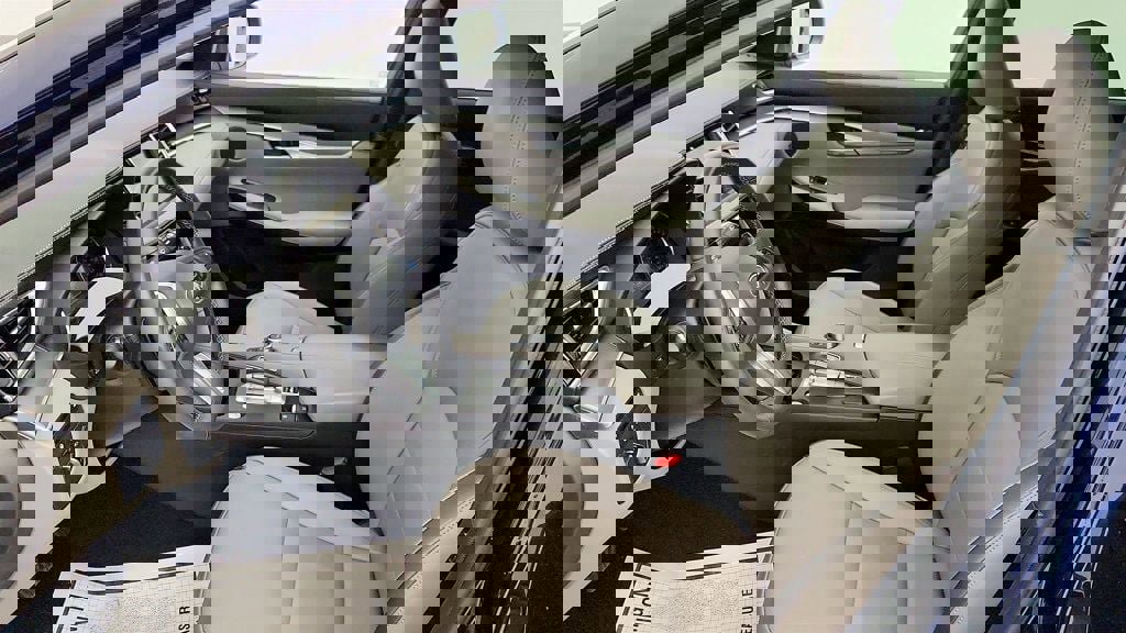 Used 2024 INFINITI QX50 Luxe image 21